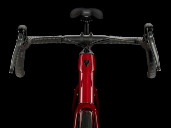 Trek - Domane AL 2 Gen 4 - Claris 16 - Crimson to Dark Carmine Fade
